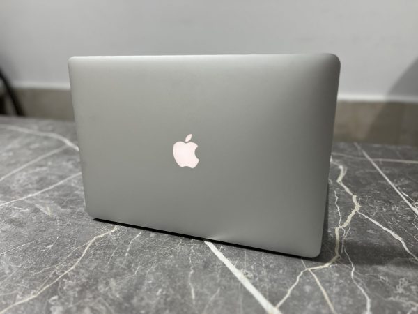 لپتاپ استوک MacBook Pro 2015
