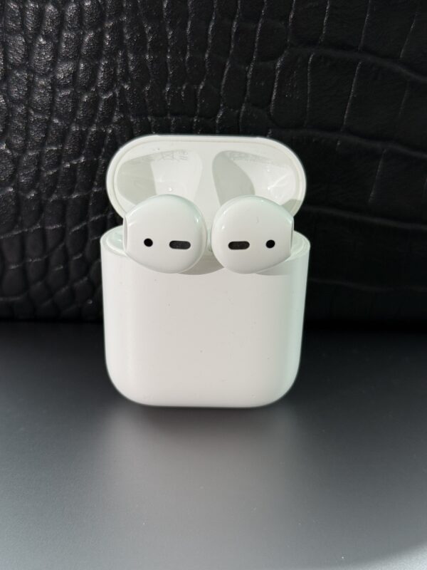 ایرپاد اپل نسل ۲ اصلی  Apple AirPods 2nd Generation