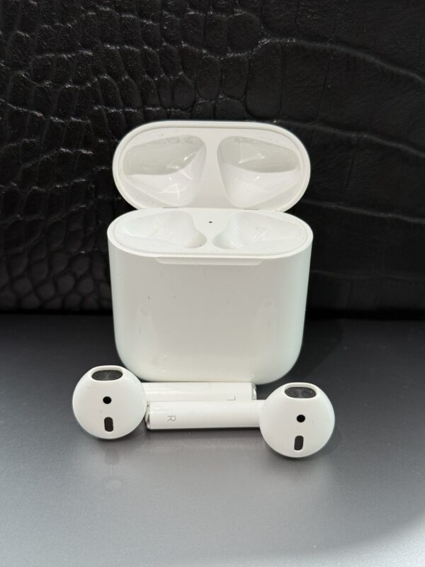 ایرپاد اپل نسل ۲ اصلی  Apple AirPods 2nd Generation